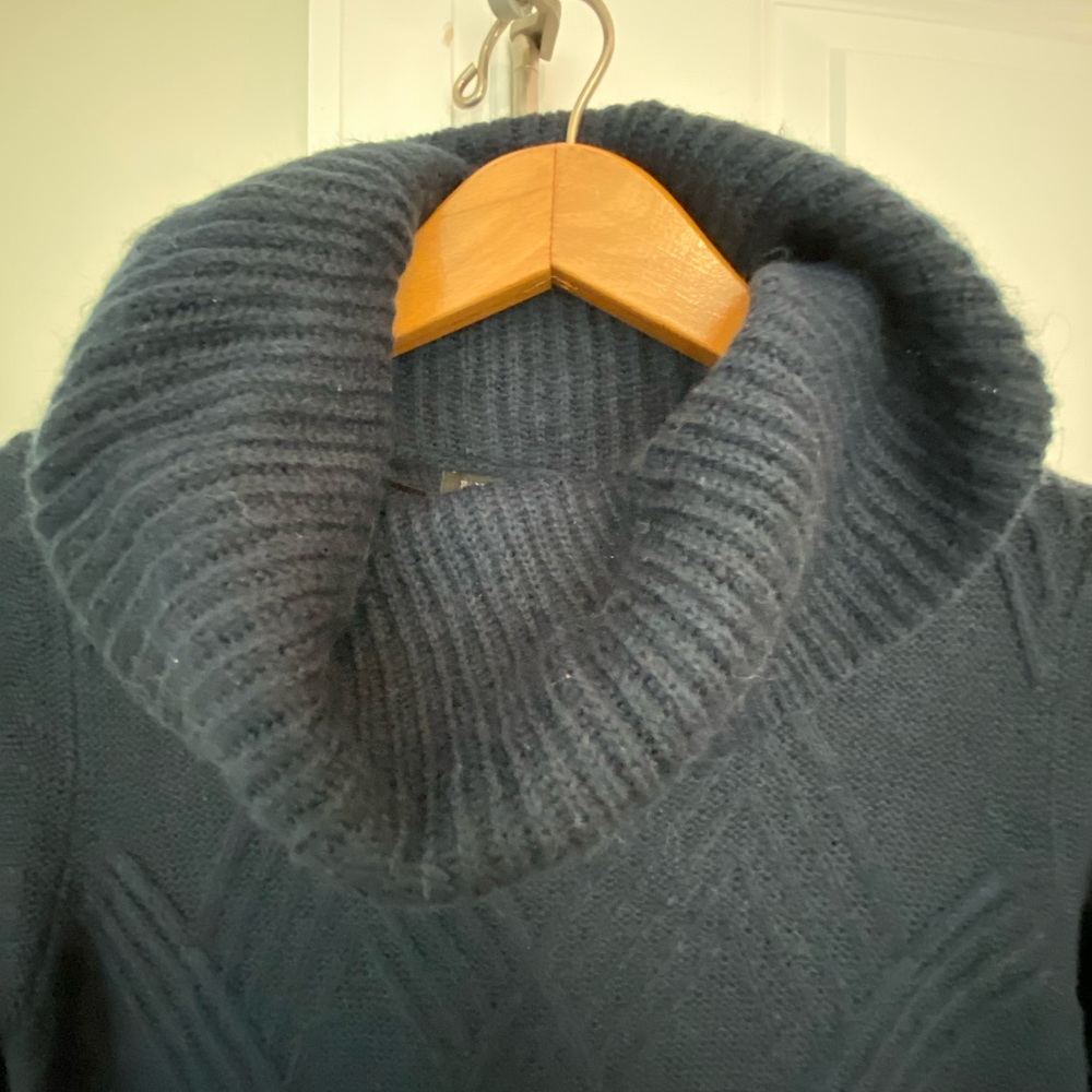 Banana Republic small tall sweater dress. Good condition. - Picture 3 of 6